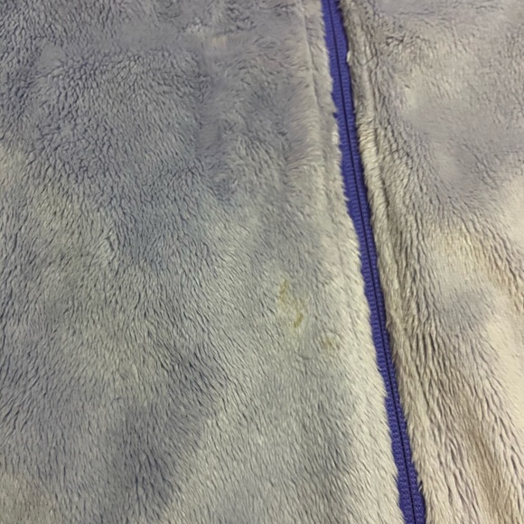 North Face Woman’s Osito Jacket lavender - Picture 5 of 5